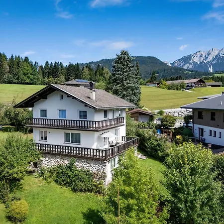 Gruber Alpin Living Holiday home *
