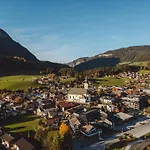 Gruber Alpin Living